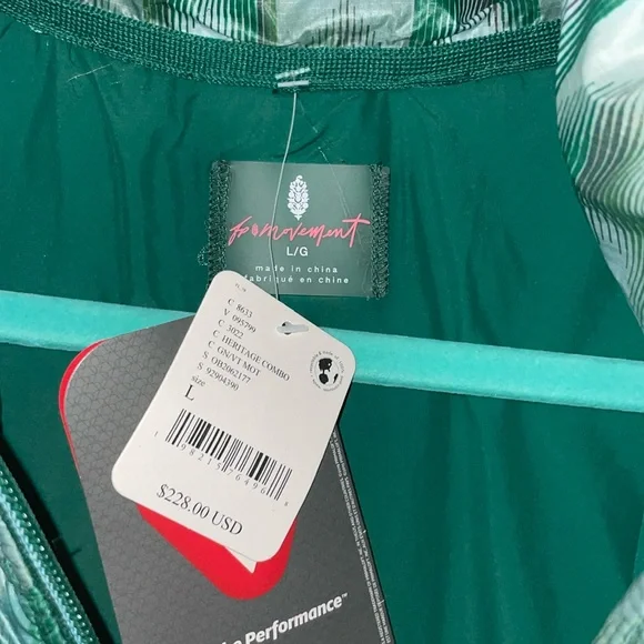 FP Movement Pippa Packable Puffer Jacket Heritage Combo M NWT MSRP $228 - Picture 7 of 8